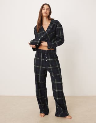 Abercrombie & Fitch - Pyjamahose aus Flanell in Schwarz mit Karomuster und hohem Boxershorts-Bund, Kombiteil