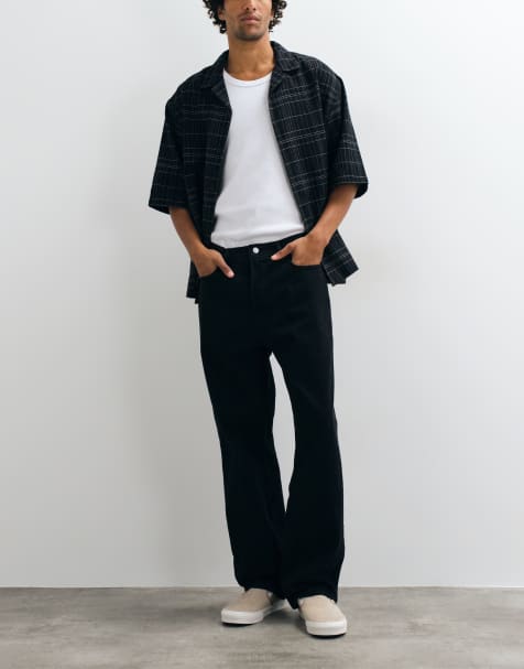 Abercrombie & Fitch relaxed fit jeans in black wash - view 1