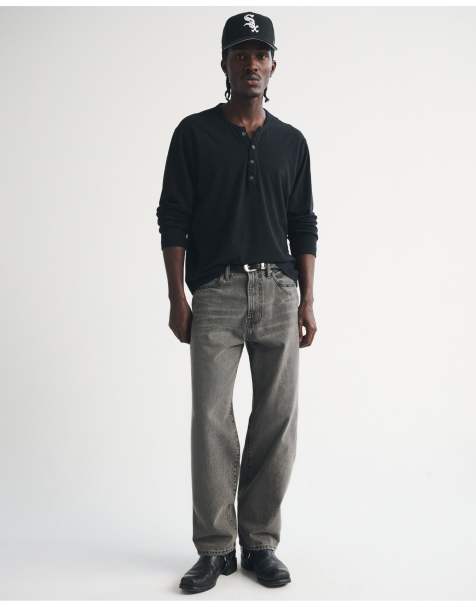 Abercrombie & Fitch Relaxed jean in grey wash - view 1