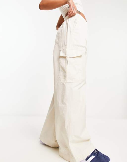 Abercrombie & Fitch relaxed technical cargo trousers in beige