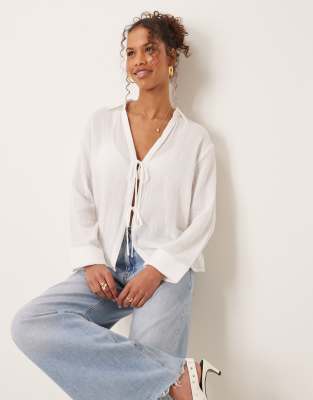 relaxed textured shirt in white