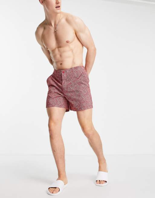Abercrombie & Fitch - Resort - Røde 5-tommer-badeshorts med geometrisk retro-mønster