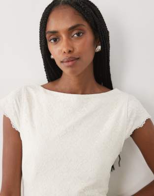 Abercrombie & Fitch Reversible Scoop Neck Lace Top With Removable Bra In White
