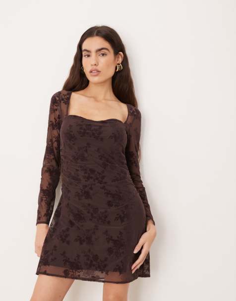 Abercrombie & Fitch - Robe courte à imprimé fleuri avec manches longues et empiècement façon soutien-gorge - Marron - view 1