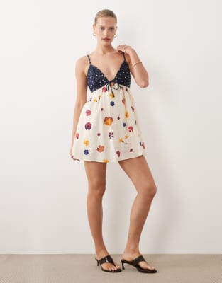 Robe-short courte fluide à bretelles avec soutien-gorge intégré - Imprimé fleurs-multicolore XL