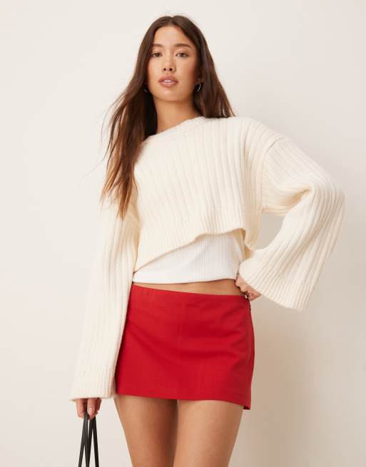 Abercrombie & Fitch – Röd, figursydd skort i minilängd, 2 av 5