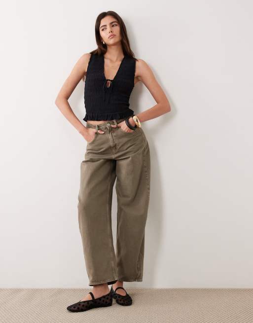 Abercrombie & Fitch ruched v-neck top in black, 2 of 4