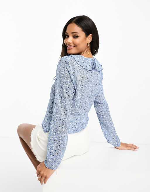 Abercrombie & Fitch – Rüschenbluse mit Bindedetail vorne in Blau geblümt, 3 von 4