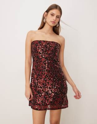 Abercrombie & Fitch - Scarlett - Robe bustier courte et ornée de sequins rouges avec short intégré - Noir