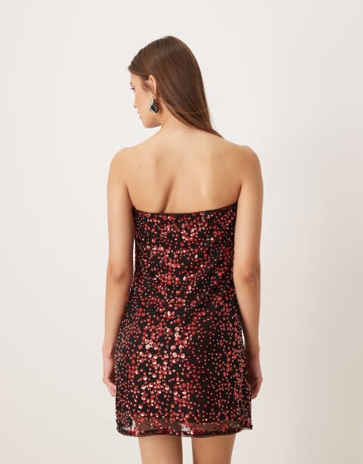Abercrombie & Fitch - Scarlett - Robe bustier courte et ornée de sequins rouges avec short intégré - Noir, 4 de 4