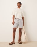 [Abercrombie & Fitch] Abercrombie & Fitch seersucker relaxed shorts in blue stripe W26-W28 MULTI