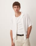 [Abercrombie & Fitch] Abercrombie & Fitch short sleeve cropped lightweight linen blend shirt in white XL WHITE