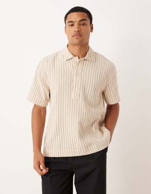 Abercrombie & Fitch Short Sleeve Cropped Poplin Shirt In Neutral