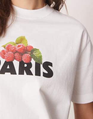 Abercrombie & Fitch Short Sleeve Oversized Paris Graphic T-shirt In White