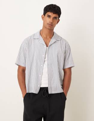 Abercrombie & Fitch Abercrombie & Fitch short sleeve seersucker shirt in blue stripe