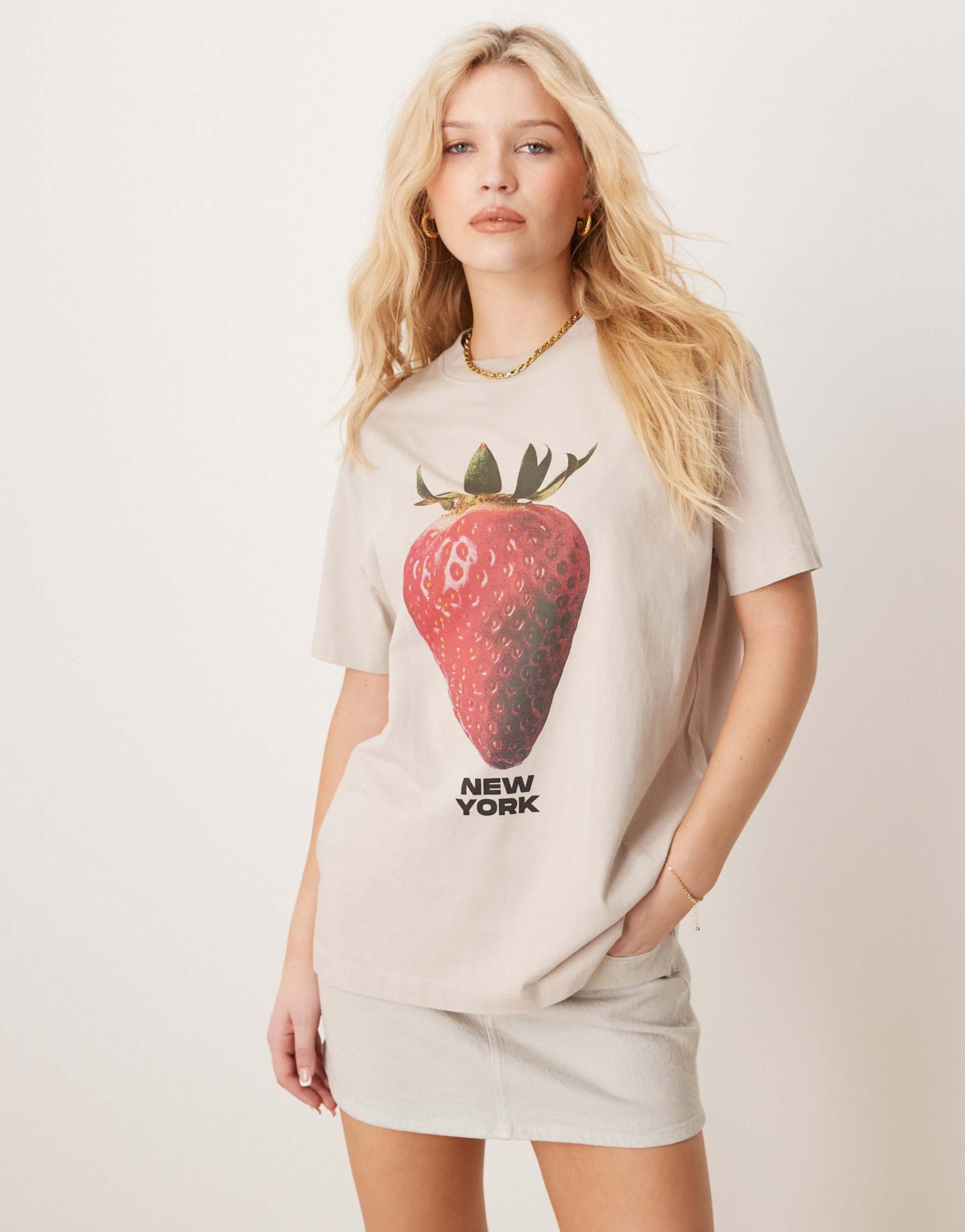 abercrombie & fitch short sleeve skimming embellished strawberry t-shirt in beige
