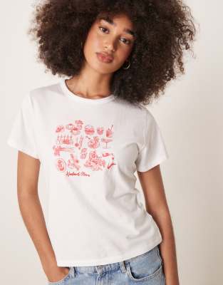Shop Abercrombie & Fitch short sleeve skimming graphic t shirt in Online – Trendy & Affordable Fashion