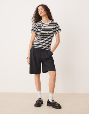 Abercrombie & Fitch Short Sleeve Skimming Tee