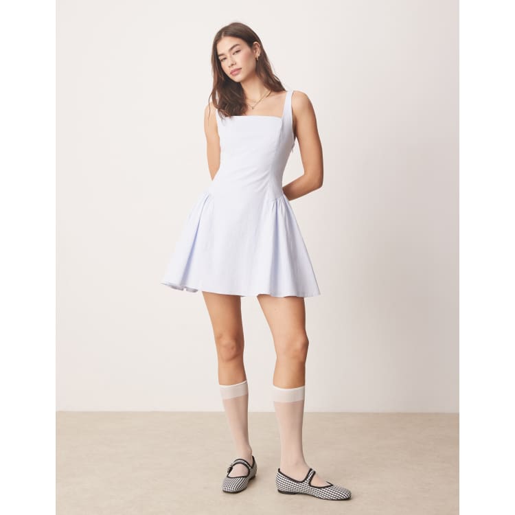 207871324-1-duskyblue?$n_750w$