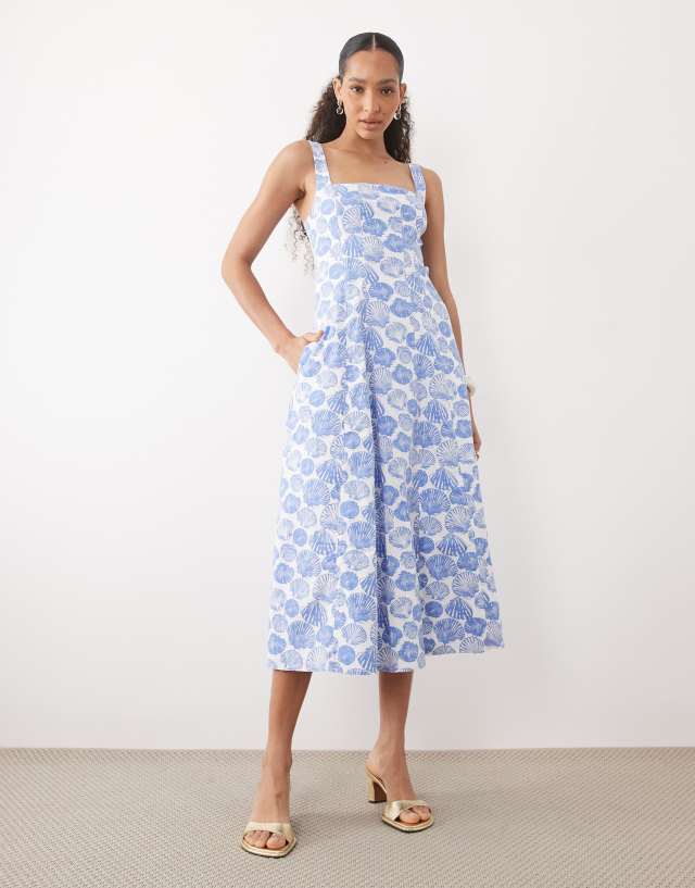 abercrombie blue white dress Abercrombie & Fitch Blue White Polka Dots Sleeveless Ruffle Mini Tank – Brie main image 1
