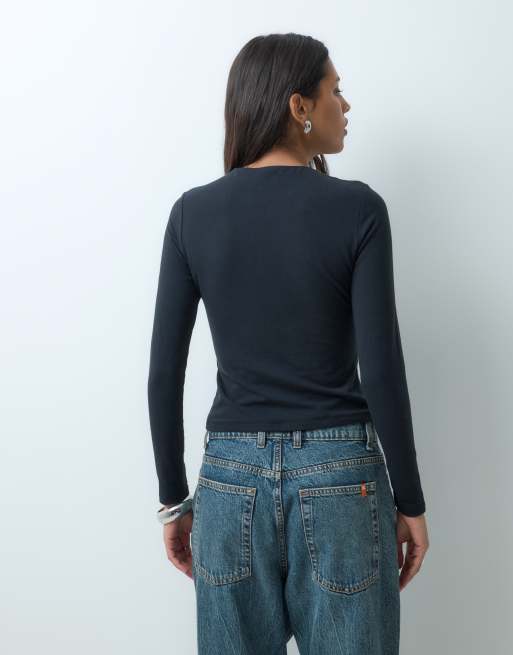 Abercrombie & Fitch sømløs langærmet baby tee i sort, 5 af 5