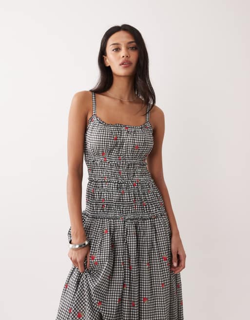 Abercrombie & Fitch smocked drop waist maxi dress in black gingham | ASOS