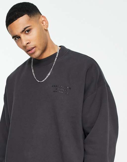 Abercrombie & Fitch - Sort sweatshirt med høj rund hals og logo