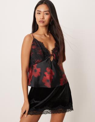 Abercrombie & Fitch - Spitzen-Camisole mit rotem Blumenmuster