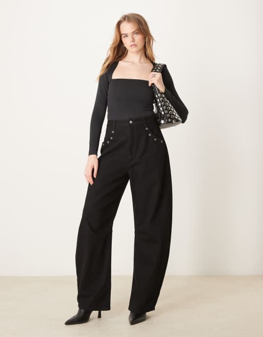 Abercrombie & Fitch square neck body in black, 3 of 4