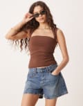 [Abercrombie & Fitch] Abercrombie & Fitch square neck seamless top in brown-White S BROWN