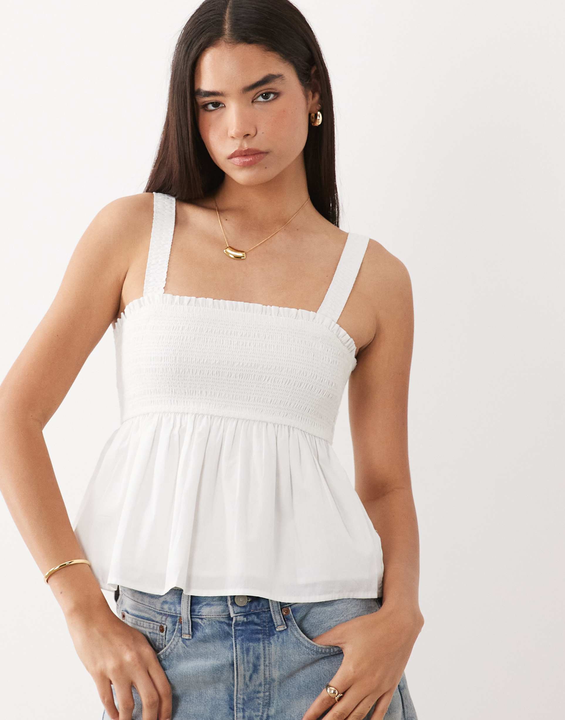 abercrombie & fitch square neck smocked cami top with removable straps in white