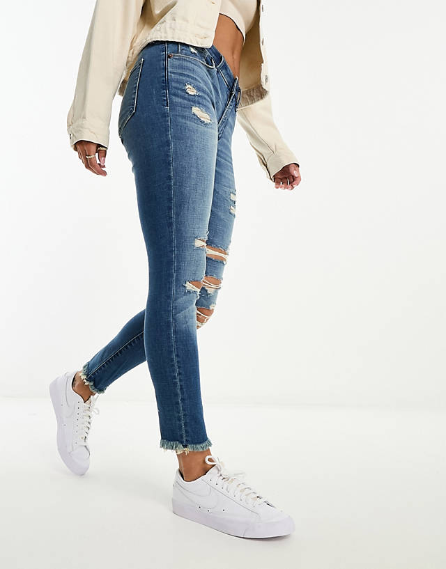 Abercrombie & Fitch - straight leg distressed jeans in mid blue