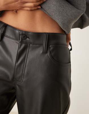 ABERCROMBIE & FITCH STRAIGHT LEG PANTS