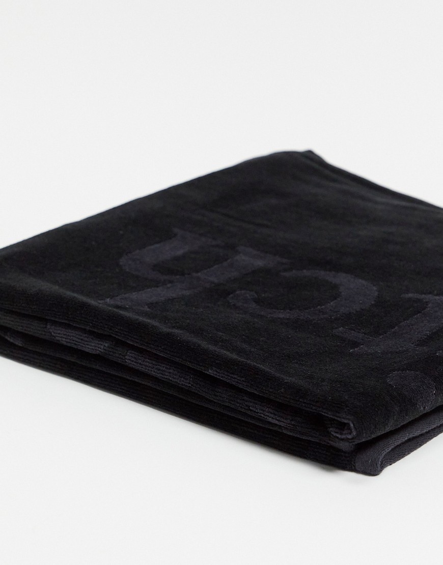 Abercrombie & Fitch - Strandlaken met groot logo in grijs/zwart