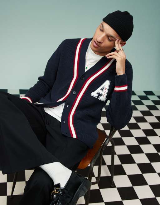 Abercrombie & Fitch – Strickjacke in Marineblau mit College-Logo und Zierstreifen