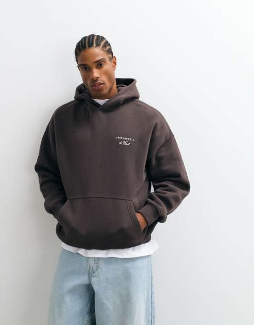 Abercrombie & Fitch - sudadera con capucha oversize con logotipo script en marrón