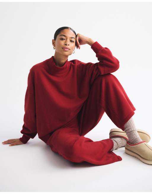 Abercrombie & Fitch Sunday high rise wide leg sweatpant in rich ruby, 6 of 7