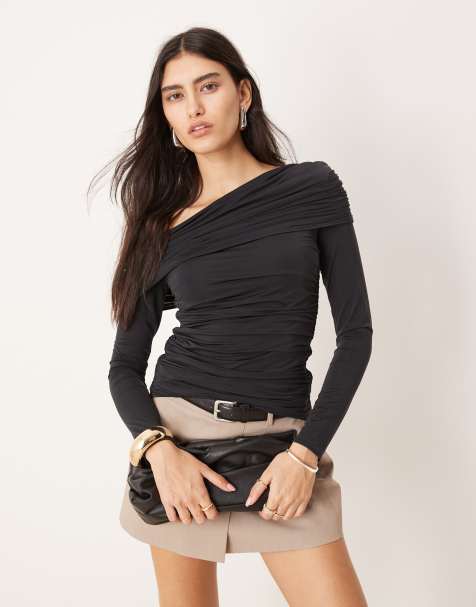 Abercrombie & Fitch – Svart, skir topp med nedvikt detalj - view 1