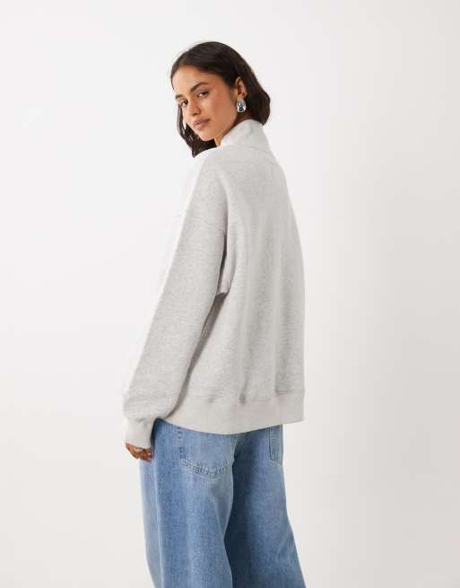 Abercrombie & Fitch sweatshirt med ståkrave i lysegrå, 4 af 4