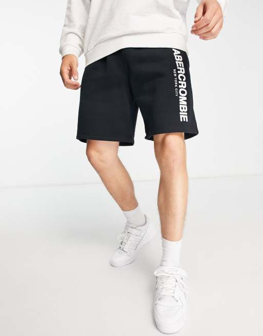 Abercrombie & Fitch - Sweatshort met logo in zwart, 3 van 4