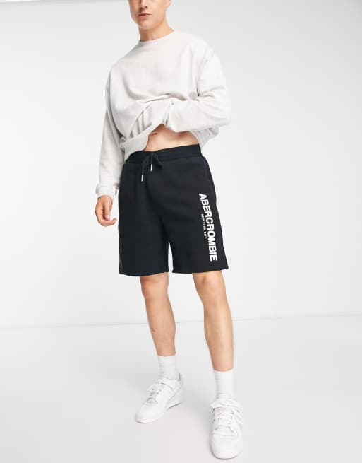 Abercrombie & Fitch - Sweatshort met logo in zwart, 4 van 4