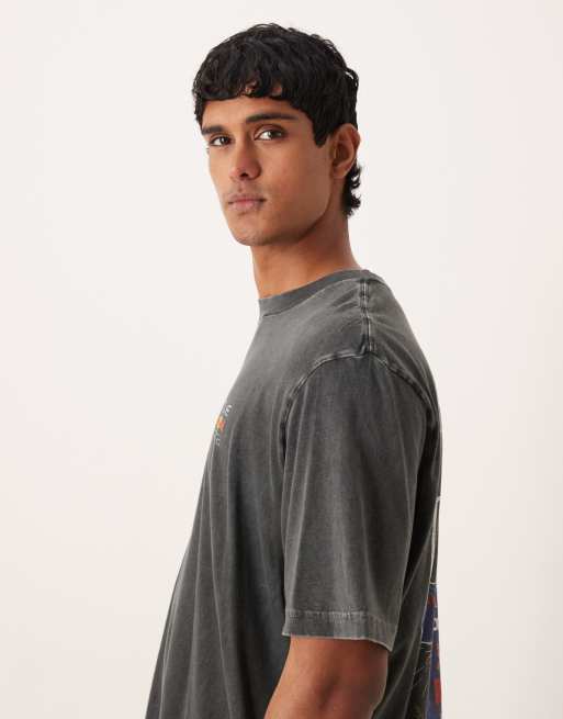 Abercrombie & Fitch - T-shirt avec imprimé course sur le devant - Noir, 4 de 5