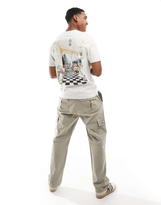 Abercrombie & Fitch - T-shirt comoda color crema con logo al centro e stampa di Madeira sul retro