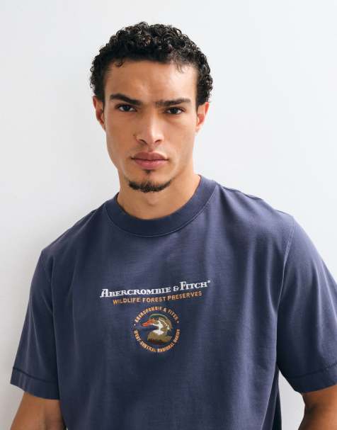 Abercrombie & Fitch t-shirt imprimé épais bleu marine délavé - view 1
