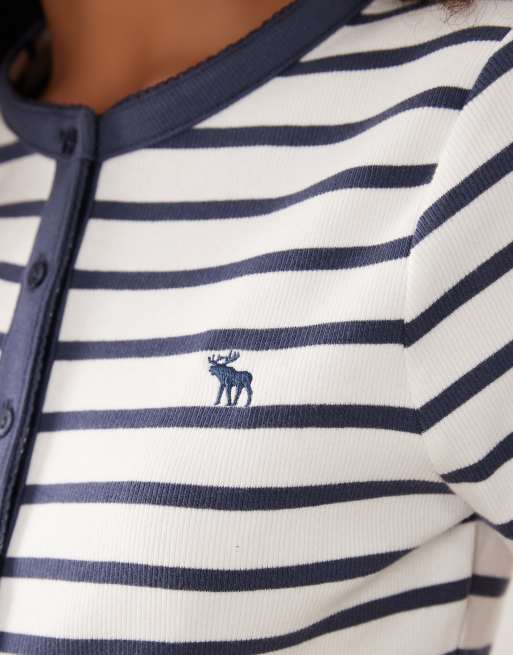 Abercrombie & Fitch - T-shirt manches courtes boutonné à logo - Rayures blanches, 3 de 4