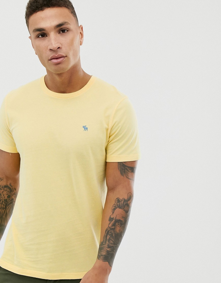 Abercrombie & Fitch - T-shirt met logo en ronde hals in geel