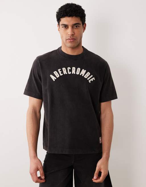 Abercrombie & Fitch - T-shirt nero slavato con patch con logo, 3 di 5