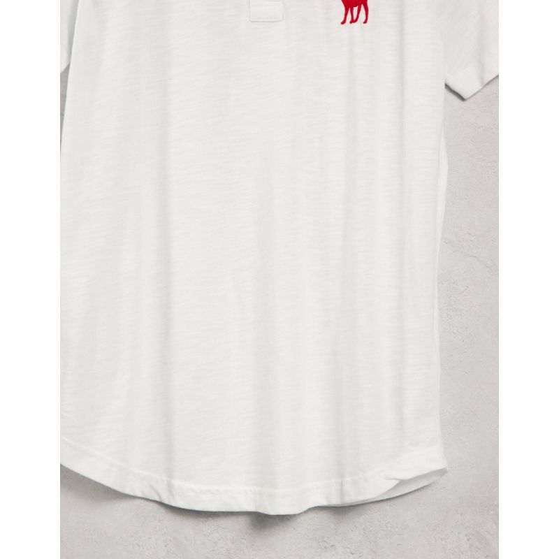 T-shirt tinta unita muQo8 Abercrombie & Fitch - T-shirt serafino bianca con logo iconico grande