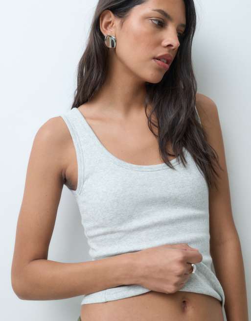 Abercrombie & Fitch Tanktop mit U-Ausschnitt und integriertem BH in Grau, 5 von 5