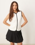 [Abercrombie & Fitch] Abercrombie & Fitch textured high neck contrast knit singlet in black XL BLACK